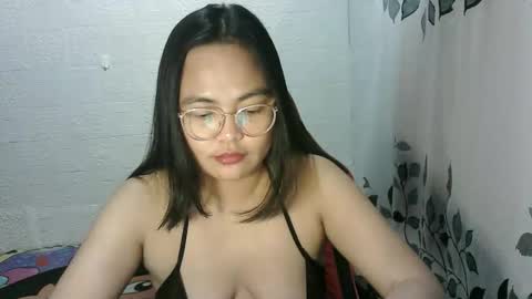 asiancoupleph online show from April 4, 4:14 pm