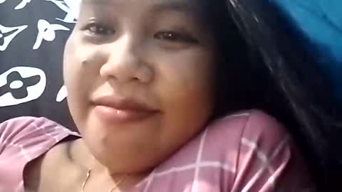 Snapshot of asiancreamy4u chatting on February 23, 11:00 am asiancreamy4u online show from February 23, 11:00 am