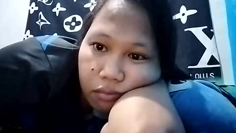 Snapshot of asiancreamy4u chatting on February 25, 7:06 pm asiancreamy4u online show from February 25, 7:06 pm