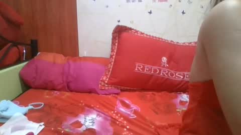 Snapshot of asiandesire25 chatting on January 1, 11:51 pm Jenny online show from January 1, 11:51 pm