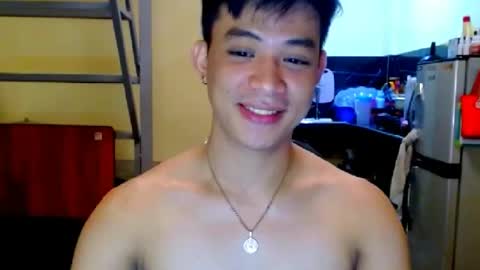 asiandreamboyx online show from June 15, 4:32 pm
