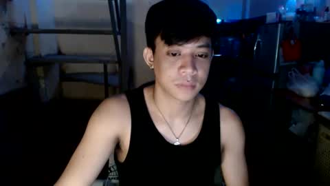 asiandreamboyx online show from January 13, 4:39 am