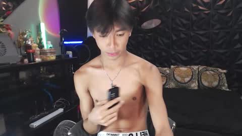 asianfuckertwink online show from November 28, 12:23 pm