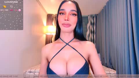 Snapshot of asiangoddess1 chatting on January 24, 6:03 am goddess online show from January 24, 6:03 am