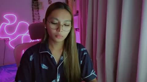 HI IM TAMIRA LOOKING FOR SERIOUS RELATIONSHIP online show from April 15, 4:32 pm