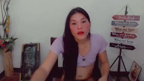 lucy gwapa online show from October 12, 2:59 am