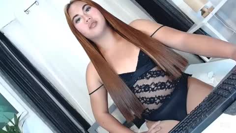 asiansweetgirlwendy online show from February 14, 9:56 am