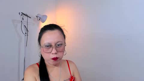 asiantisay online show from February 8, 2:15 am