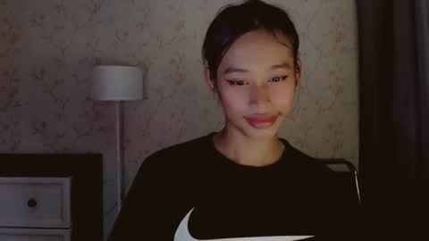 kisses online show from March 18, 9:48 am