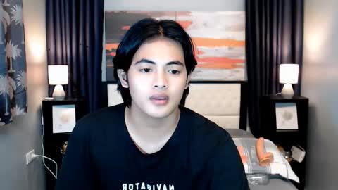 asianverstwink online show from November 29, 9:39 am