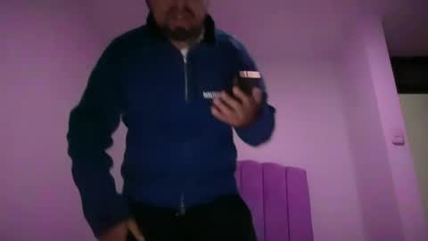 A S I L I O S   H A L L online show from April 6, 1:14 am