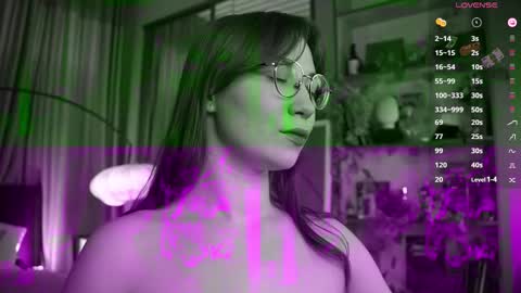 Snapshot of askaudrey chatting on September 21, 2:21 pm Audrey online show from September 21, 2:21 pm