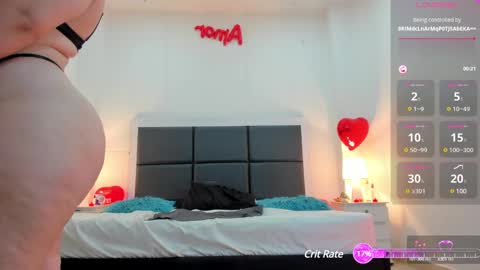 Snapshot of aslhyn_gomez chatting on March 10, 9:18 pm Aslhyn online show from March 10, 9:18 pm