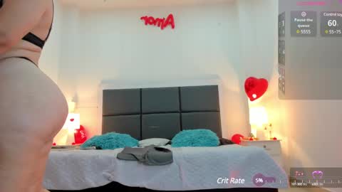 Snapshot of aslhyn_gomez chatting on February 20, 11:43 pm Aslhyn online show from February 20, 11:43 pm