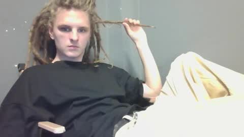 asphalt surfer online show from September 21, 2:10 pm