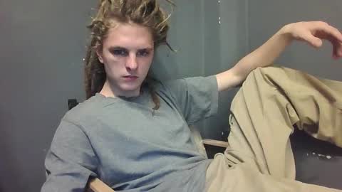 asphalt surfer online show from October 25, 3:45 pm