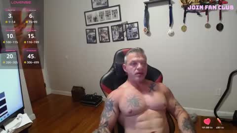 Snapshot of ass_chaser_1 chatting on September 13, 1:41 am Ass Chaser online show from September 13, 1:41 am