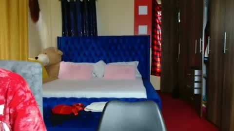Snapshot of assey_ chatting on January 28, 10:44 am assey online show from January 28, 10:44 am