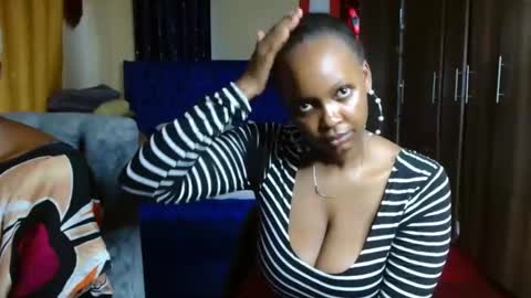 Snapshot of assey_ chatting on February 22, 9:12 am assey online show from February 22, 9:12 am