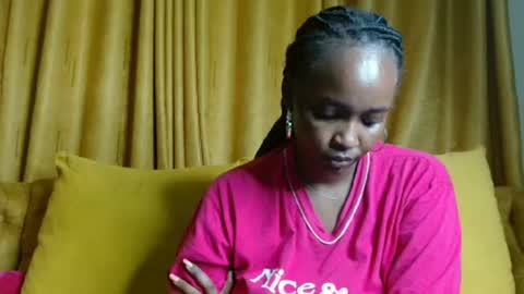 Snapshot of assey_ chatting on January 27, 7:03 pm assey online show from January 27, 7:03 pm