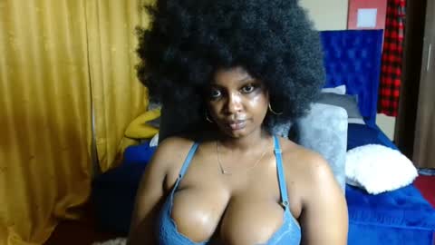 Snapshot of assey_ chatting on February 18, 3:41 pm assey online show from February 18, 3:41 pm
