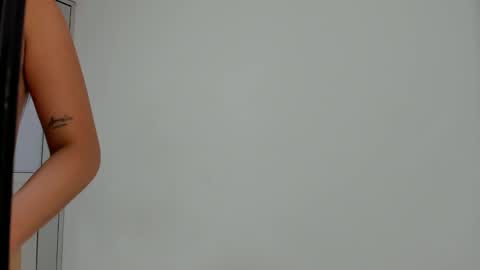 Asshley online show from November 13, 4:09 pm