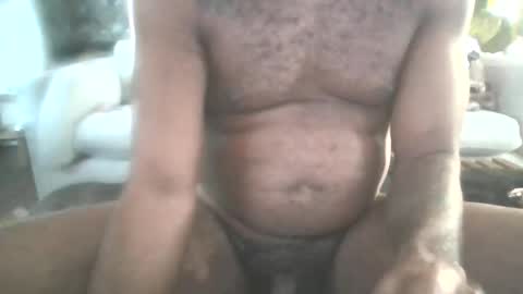 Snapshot of asshounder chatting on December 17, 4:00 pm Derrick dayne online show from December 17, 4:00 pm