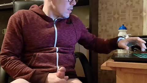 asterion51 online show from February 9, 6:11 pm