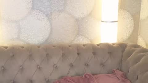 Snapshot of astra_lis chatting on January 16, 2:19 pm Astra online show from January 16, 2:19 pm