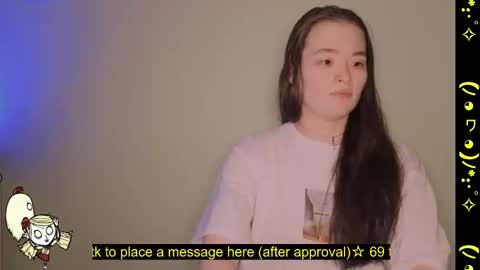 Snapshot of astra_lis chatting on February 19, 11:57 pm Astra online show from February 19, 11:57 pm