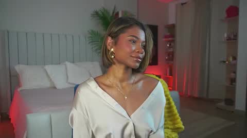 Astrea online show from September 24, 12:06 am