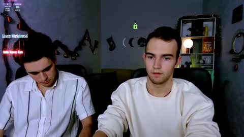 astren online show from January 9, 1:17 pm