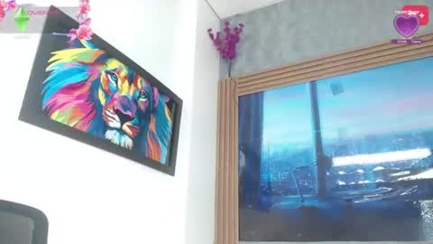 astrid_cardenas online show from July 15, 4:40 am