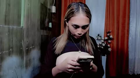 Astrid online show from October 9, 12:54 pm