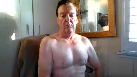 astute008 online show from July 3, 9:19 pm