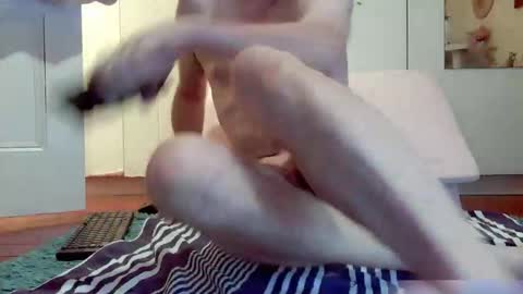 astute008 online show from March 17, 8:30 am