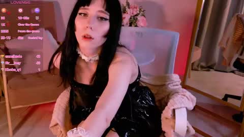 Asuka online show from June 2, 10:01 pm