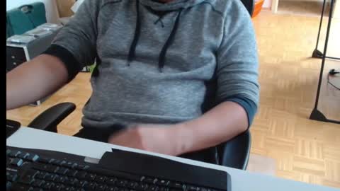 Leo online show from October 21, 1:05 pm