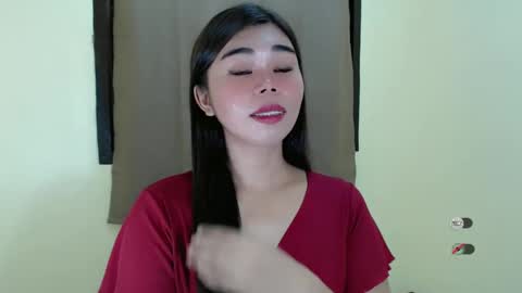 Snapshot of asuna_charming chatting on March 9, 3:49 pm asuna_charming online show from March 9, 3:49 pm