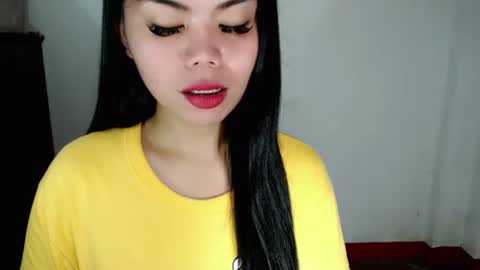 Snapshot of asuna_charming chatting on September 18, 7:34 am asuna_charming online show from September 18, 7:34 am