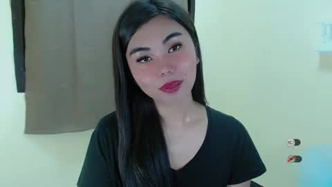 Snapshot of asuna_charming chatting on March 2, 8:29 pm asuna_charming online show from March 2, 8:29 pm