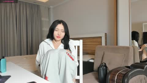 asuna_kirigaya online show from December 11, 4:41 pm