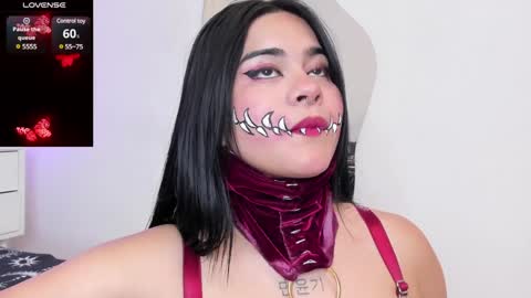 Snapshot of atena_hill chatting on January 21, 8:21 pm Athena online show from January 21, 8:21 pm