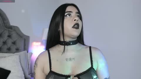 Snapshot of atena_hill chatting on September 24, 7:20 pm Athena online show from September 24, 7:20 pm
