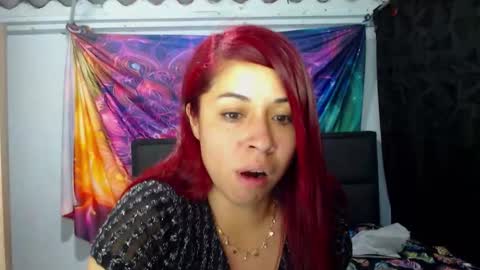 Snapshot of atena_messy chatting on September 15, 2:46 am atena messy online show from September 15, 2:46 am