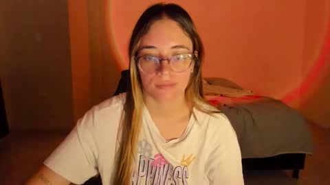 atenas online show from October 21, 10:09 am