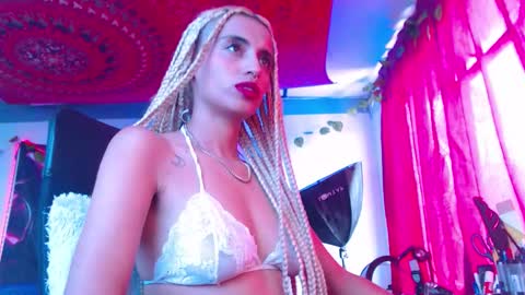 Atenea online show from October 8, 2:34 pm