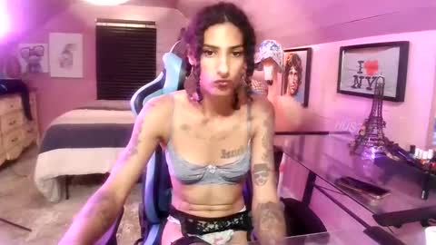 Snapshot of athena_the_godess chatting on October 4, 3:37 am   xoxo G0DD3SS xoxox    online show from October 4, 3:37 am