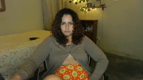Snapshot of athenasbae chatting on February 26, 5:46 am Steph online show from February 26, 5:46 am