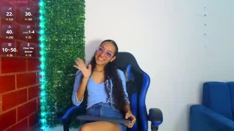 Athenea online show from March 24, 4:02 pm